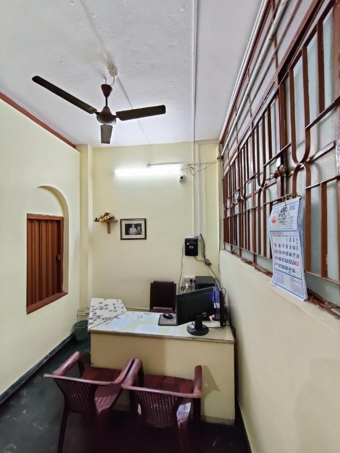 Shaw Guest House Καλκούτα Εξωτερικό φωτογραφία